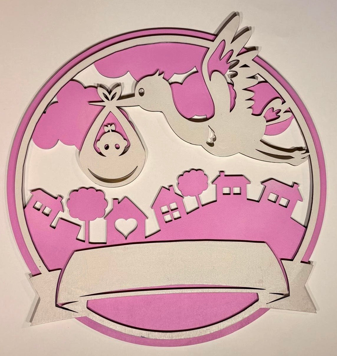 Geboortebord rond ooievaar met naam