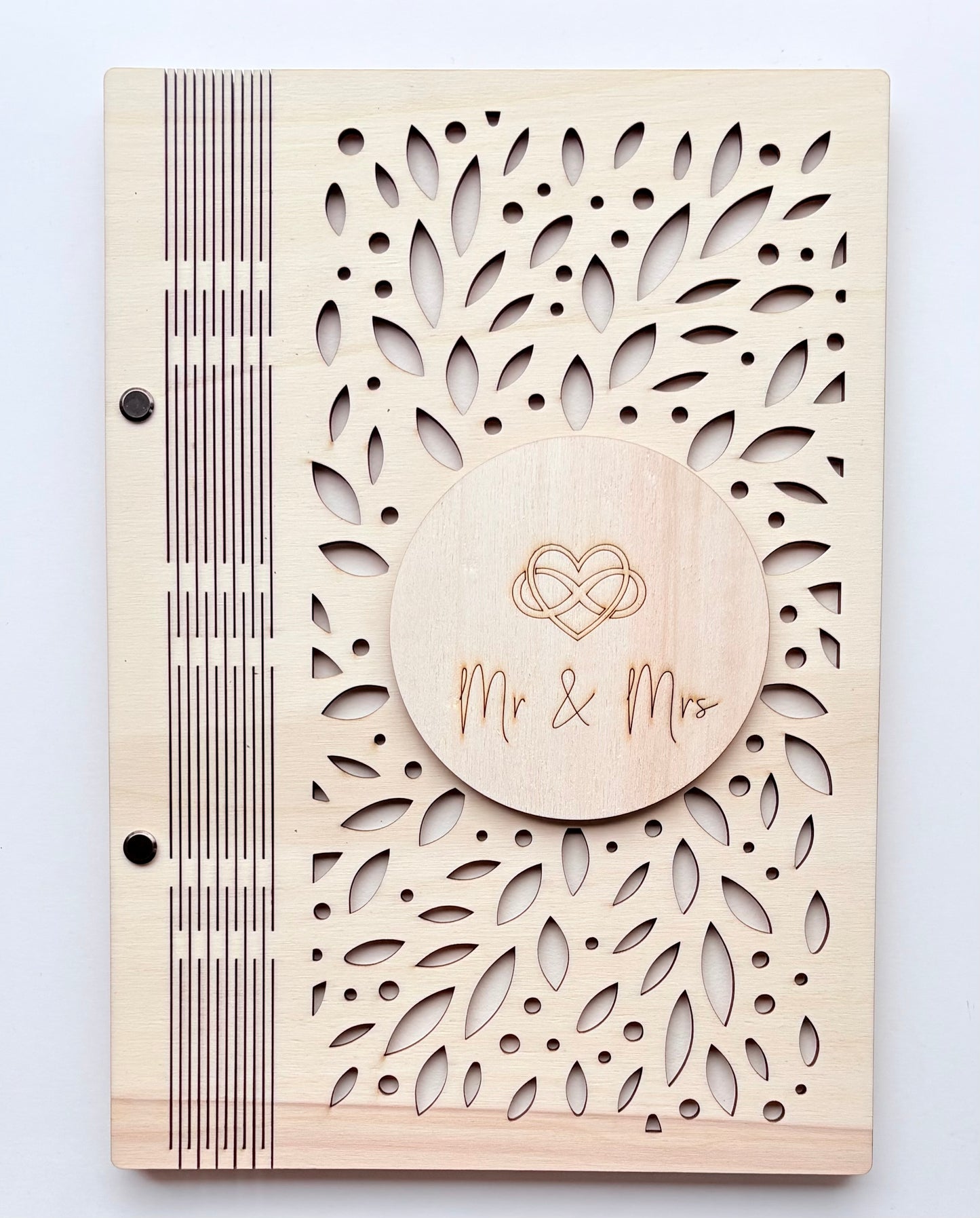Houten Bruiloft Gastenboek – Gepersonaliseerd met Gravure - Mr & Mrs
