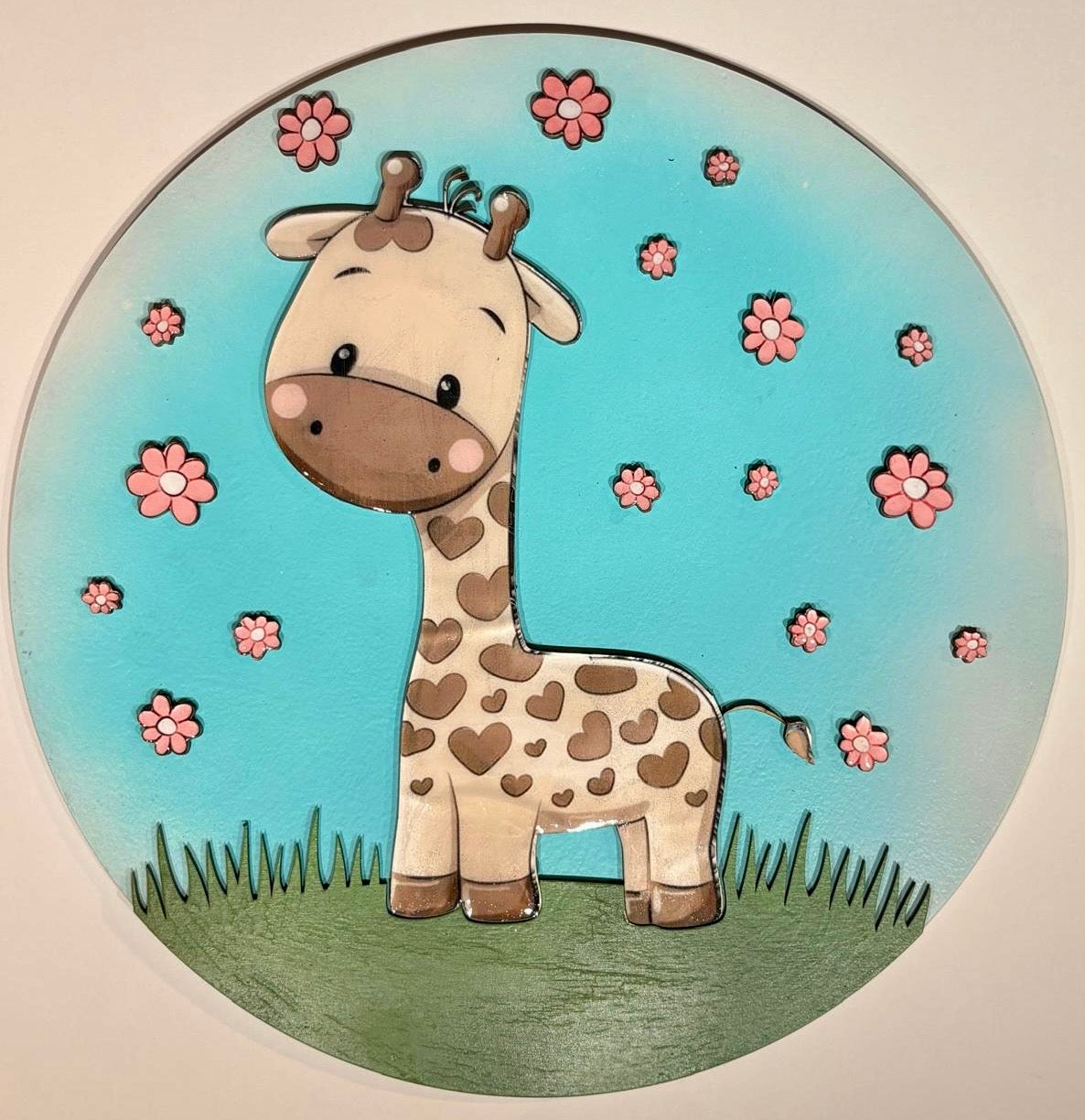 Naambord rond giraffe met letters