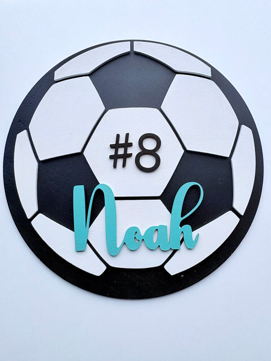 Gepersonaliseerd Voetbal Naambord – Kinderkamer Wanddecoratie met Naam en Nummer